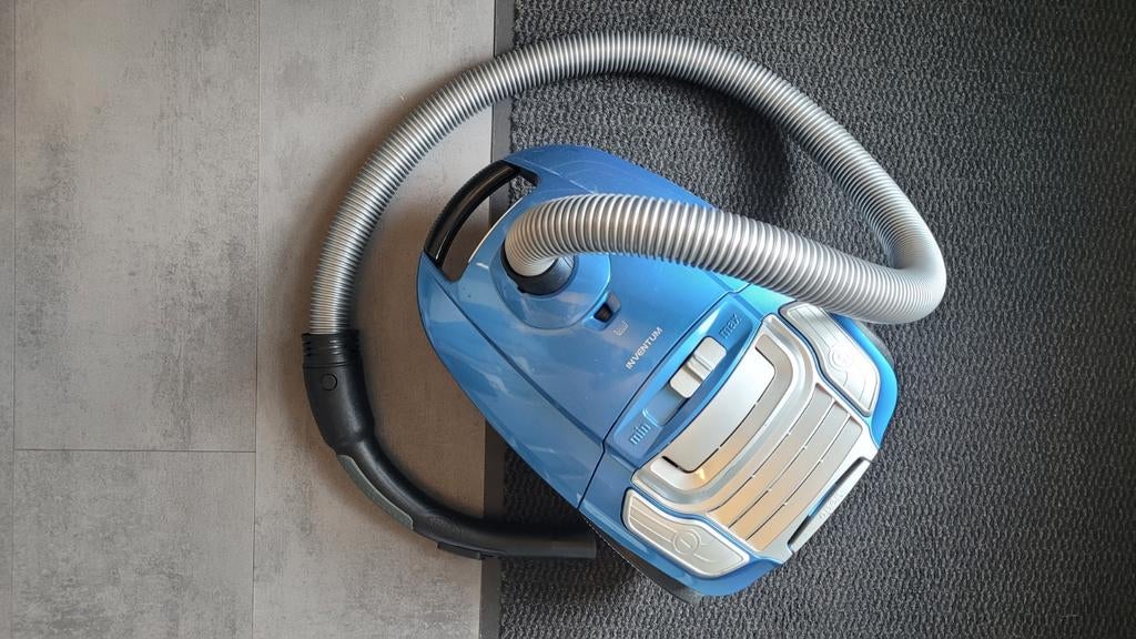 Inventum stofzuiger - kapot, Witgoed en Apparatuur, Ophalen, Gebruikt, Stofzak, Stofzuiger