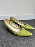 Massimo Dutti licht groene leren kitten heel muiltjes, Kleding | Dames, Schoenen, Massimo Dutti, Massimo Dutti, Zo goed als nieuw