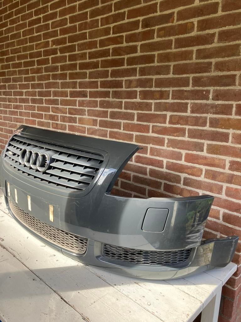 Voorbumper Audi TT 8N Mk1 met grill en koplampsproeiers., Auto-onderdelen, Ophalen, Gebruikt, Voor, Audi