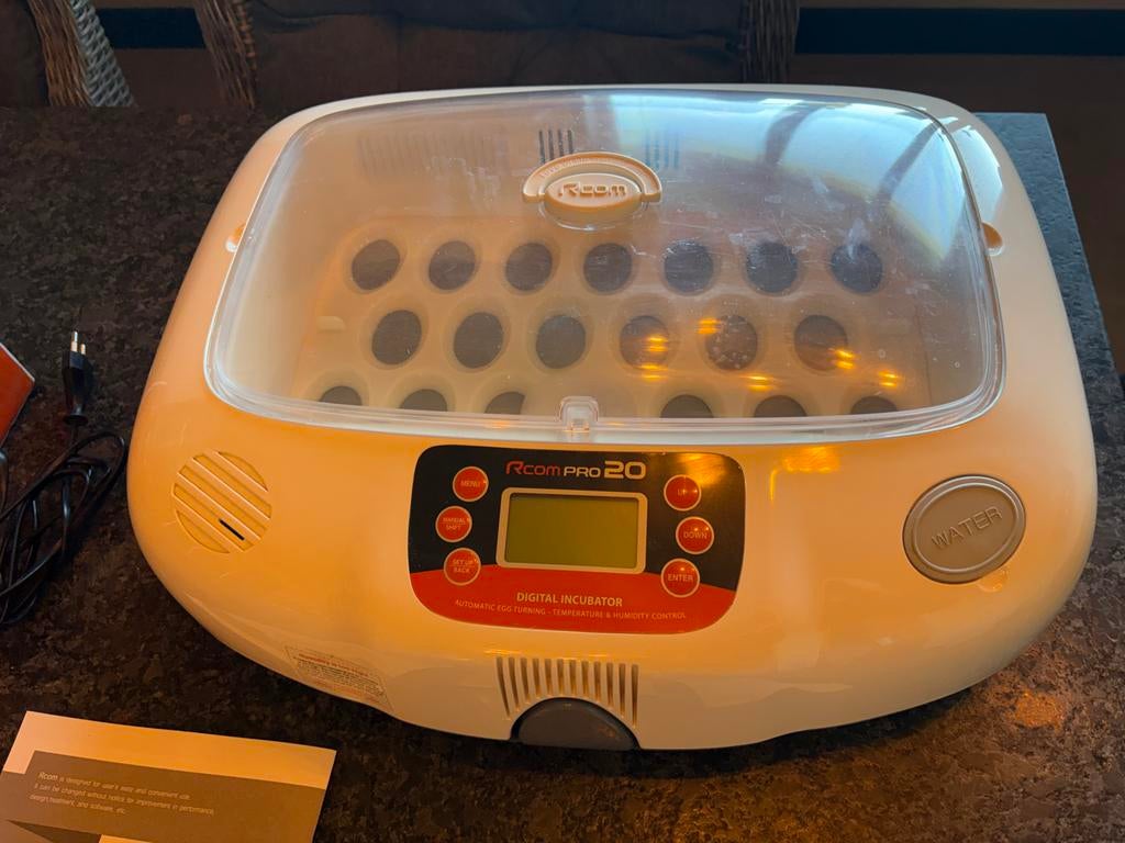 Broedmachine r-com 20 pro, Dieren en Toebehoren, Pluimvee | Toebehoren, Gebruikt, Broedmachine, Ophalen