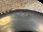 Antieke tinnen schaal op voet met keurmerken, Antiek en Kunst, Antiek | Schalen, Ophalen of Verzenden