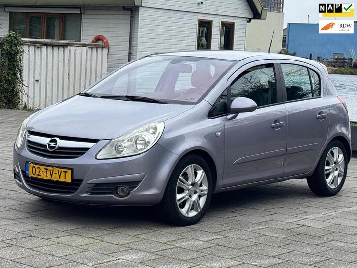 Opel Corsa 1.4-16V Cosmo,airco, parkeersensoren, km nap,alum, Auto's, Opel, Bedrijf, Te koop, Corsa, ABS, Airbags, Airconditioning