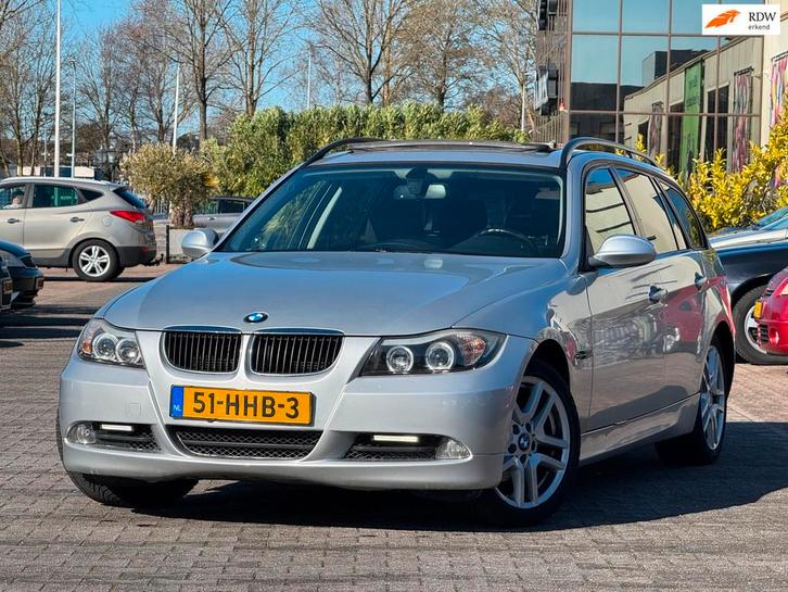 BMW 3-serie Touring 320i High Executive | APK 01-02-2027 | P, Auto's, BMW, Bedrijf, Te koop, 3-Serie, ABS, Airbags, Airconditioning