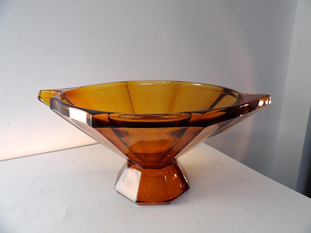 Art Deco grote Schaal op voet Boheems, amber, Ophalen of Verzenden