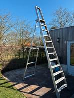 Dirks Trap - 12 treden, Doe-het-zelf en Verbouw, Ladders en Trappen, Ophalen of Verzenden, Gebruikt, Trap, 2 tot 4 meter