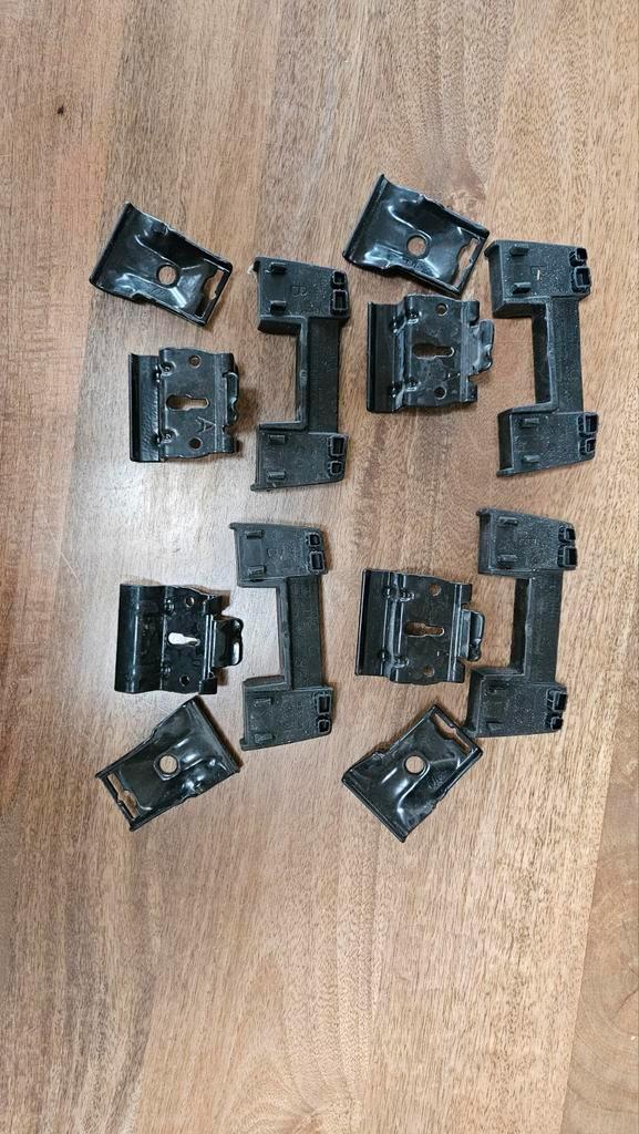 Thule Kitset Flush Rail 6006 (voor Volvo V60), Auto diversen, Dakdragers, Gebruikt, Ophalen of Verzenden