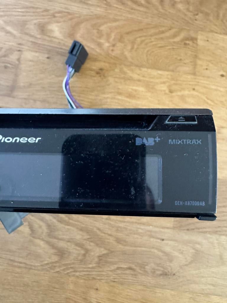 Pioneer DEH-X8700DAB, Ophalen, Gebruikt