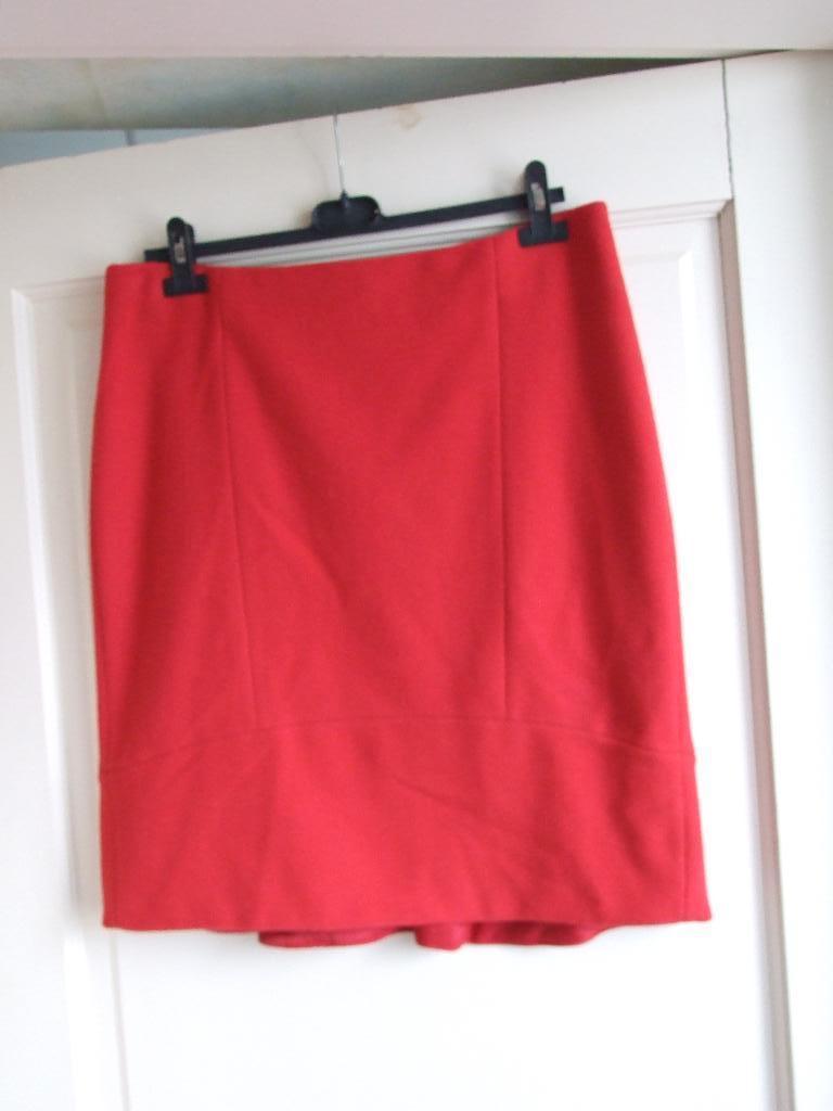 Marccain zgan koraalrood wollen rok N5 42, Maat 42/44 (L), Ophalen of Verzenden, Zo goed als nieuw, Knielengte
