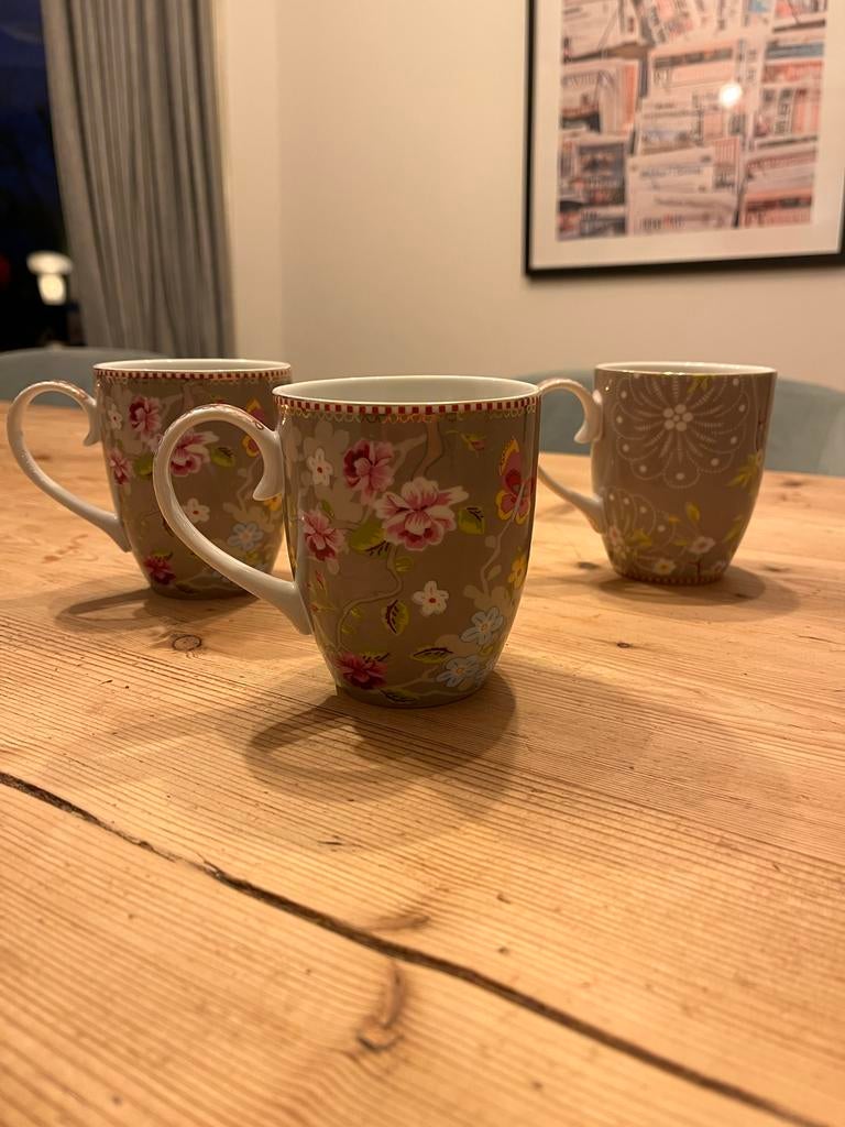 Pip Studio Mokken - Set van 3, Huis en Inrichting, Keuken | Servies, Gebruikt, Keramiek, Ophalen of Verzenden, Overige stijlen