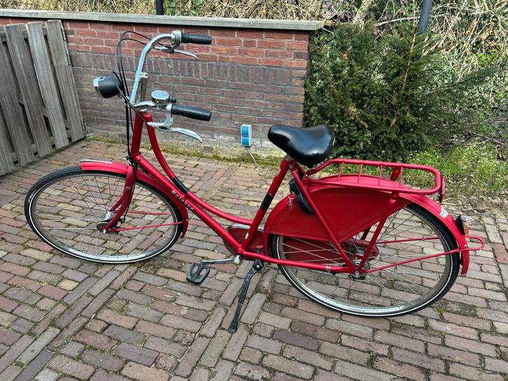 Batavus damesfiets rood - Comfortabel en stijlvol, Fietsen en Brommers, Fietsen | Dames | Damesfietsen, Gebruikt, Batavus, Versnellingen