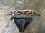 Grijze bikini 34-36 Protest ( met 2 bikini’s gratis erbij), Ophalen, Zo goed als nieuw, Grijs, Bikini