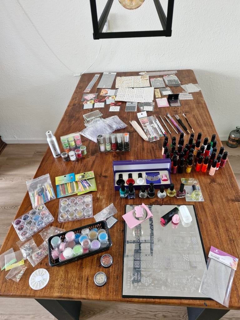 Partij nagel verfraaiing producten, Ophalen of Verzenden, Nieuw, Handen en Nagels, Toebehoren