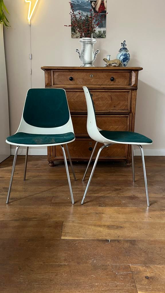 Wilkhahn Georg Leowald design stoel (2x), Huis en Inrichting, Stoelen, Ophalen, Zo goed als nieuw, Wit, Stof