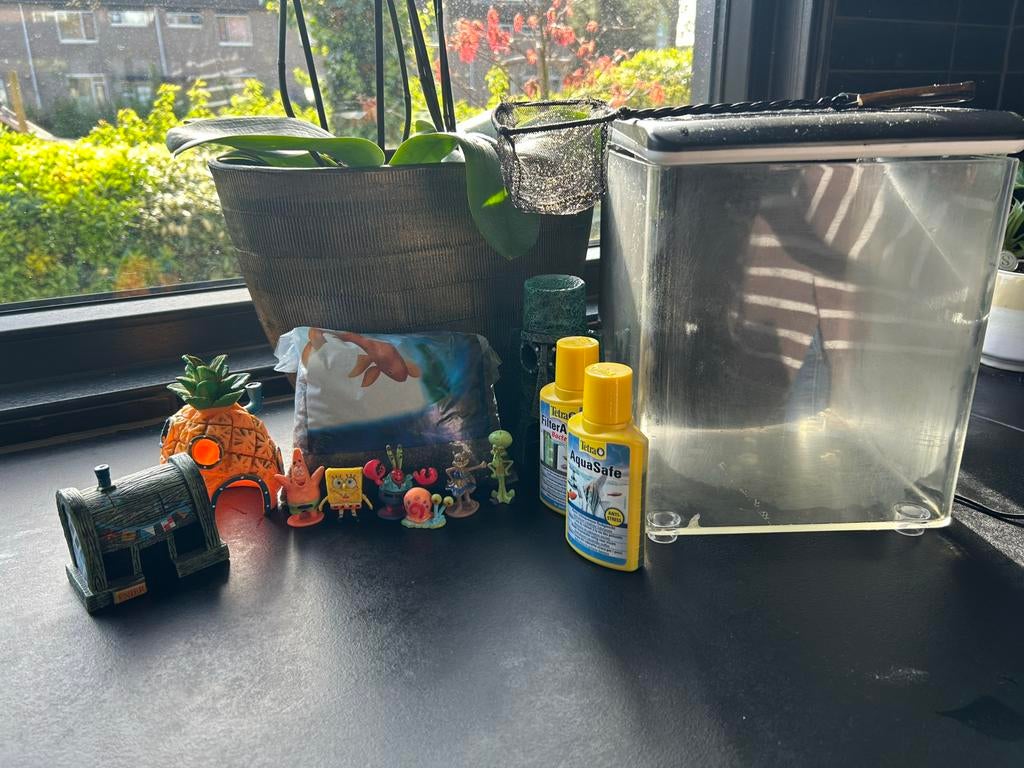Aquarium spongebob, Ophalen, Zo goed als nieuw, Leeg aquarium