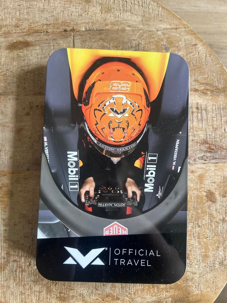 Max Verstappen Blik Formule 1 - Official Travel, Ophalen of Verzenden, Zo goed als nieuw, Formule 1