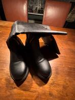 Zwarte laarzen, Kleding | Dames, Schoenen, Ophalen of Verzenden, Zo goed als nieuw, Zwart, Hoge laarzen