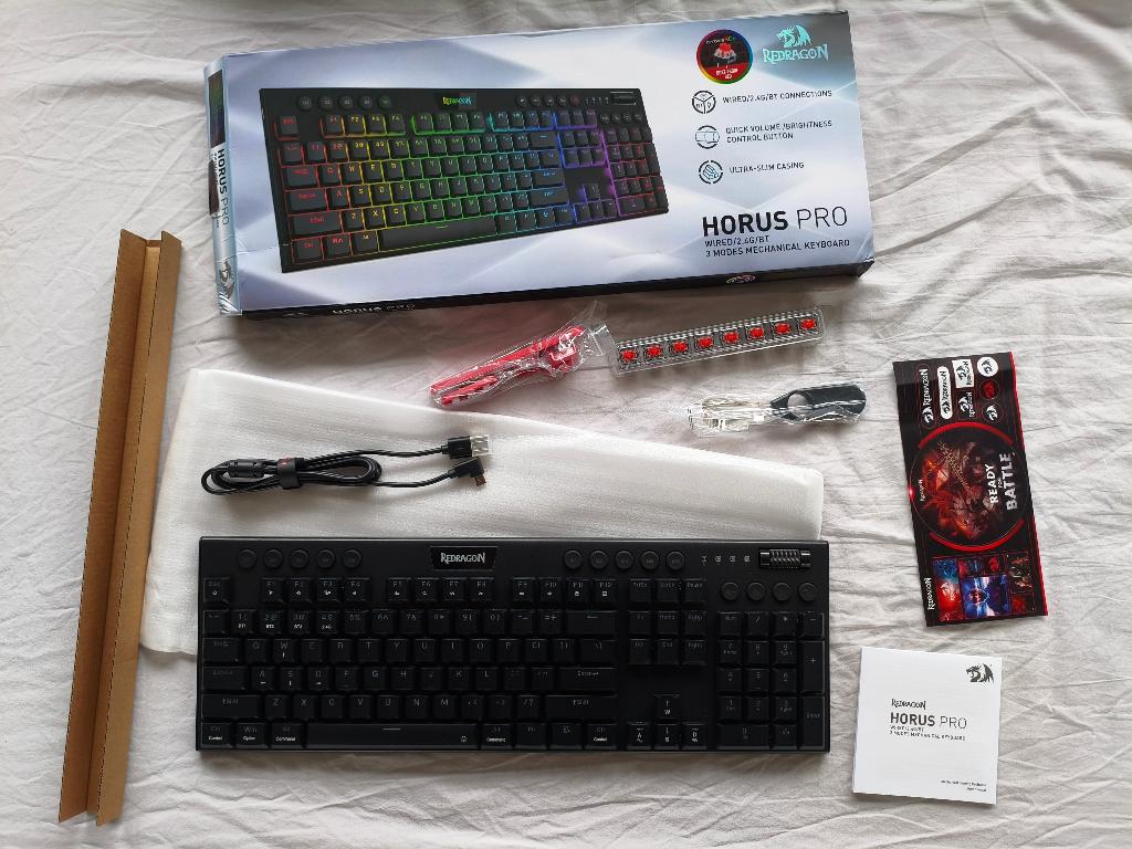 Ultra-slim Wireless Mechanical Keyboard, Computers en Software, Toetsenborden, Reddagon, Nieuw, Ophalen of Verzenden, Draadloos