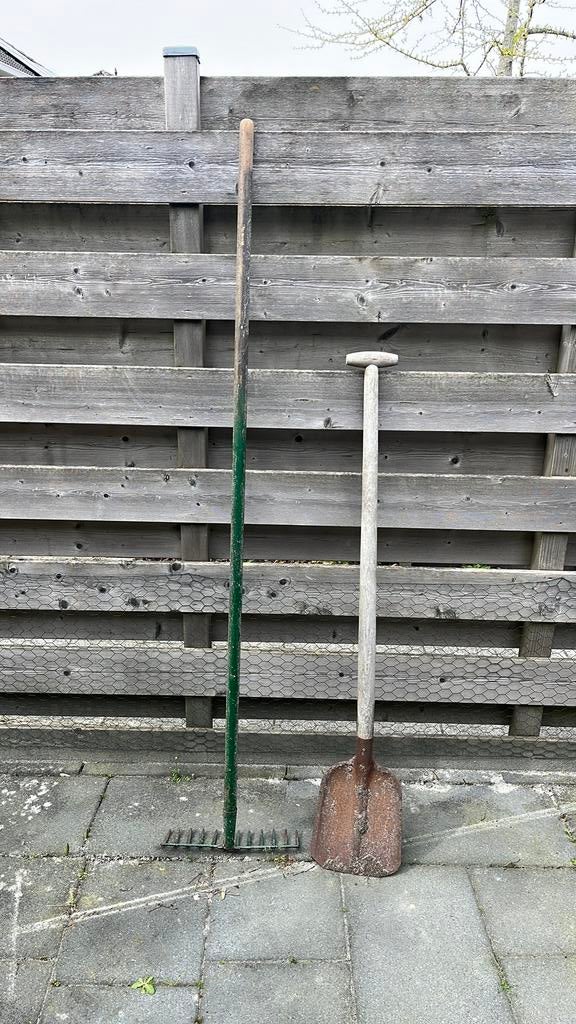 Schep en hark, Ophalen, Gebruikt, Schop