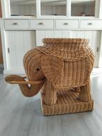 Vintage rieten olifant bijzettafel / plantentafel, Ophalen, Overige materialen, Minder dan 55 cm, Gebruikt