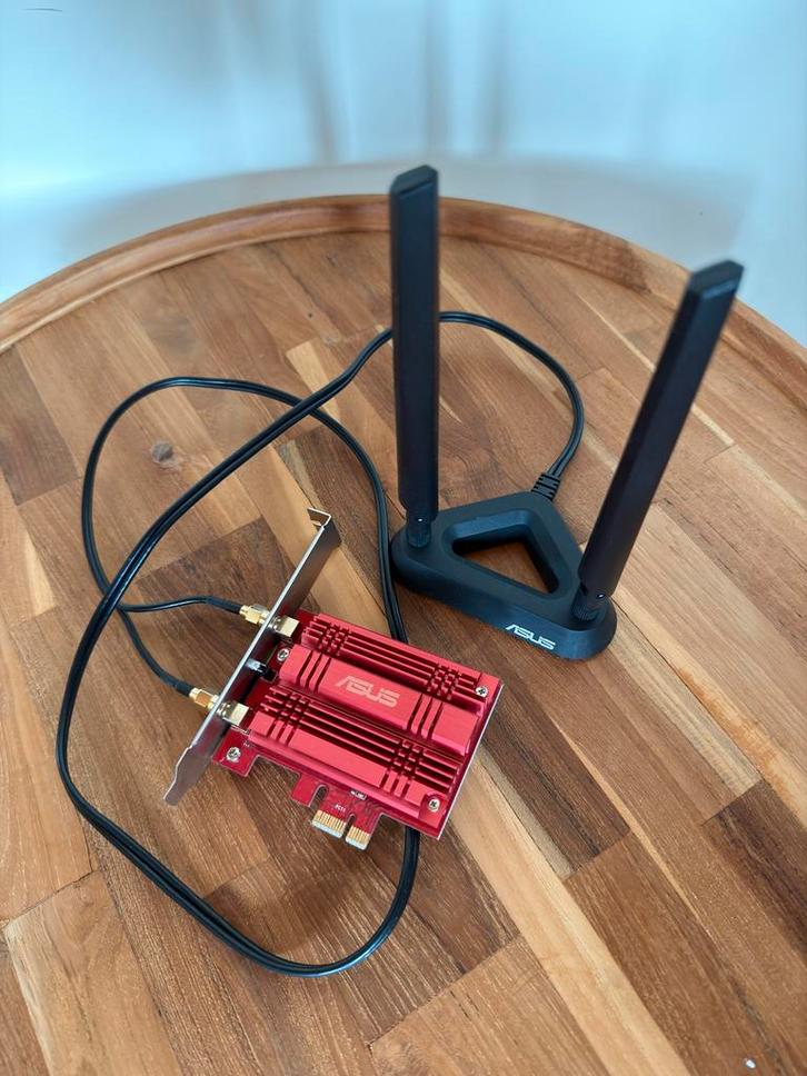 ASUS PCE-AC56 Dual-Band Wireless AC1300 PCIe Adapter, Computers en Software, Netwerkkaarten, Zo goed als nieuw, Intern, Ophalen of Verzenden