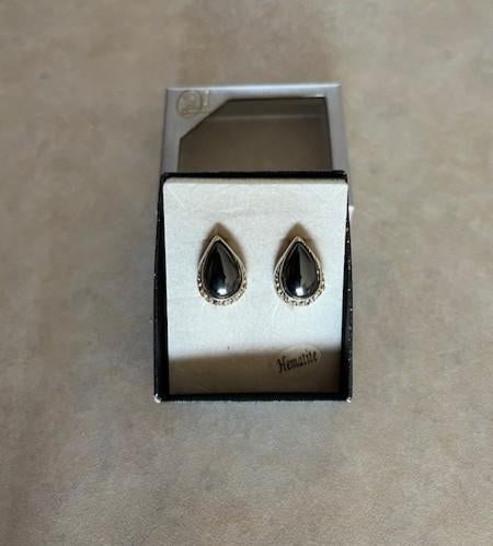 Vintage Teardrop Hematieten Oorbellen met Rhinestones, Sieraden, Tassen en Uiterlijk, Oorbellen, Zo goed als nieuw, Knopjes of Stekers