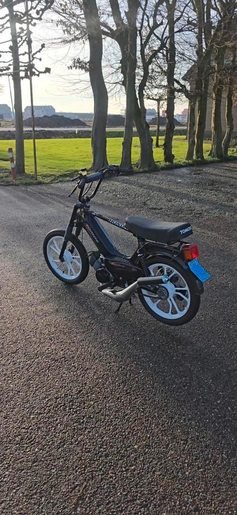 Tomos a35 | Custom build, Fietsen en Brommers, Brommers | Tomos, Standard, Ophalen