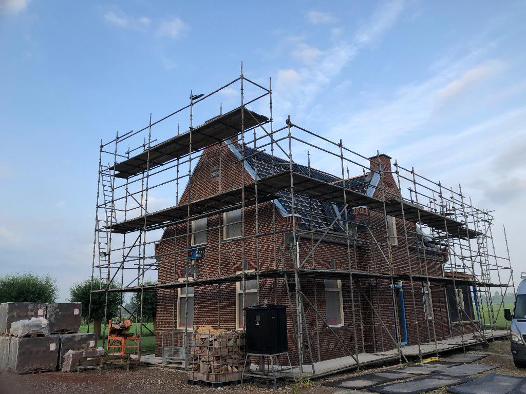 Gebruikte cuplock metsel/gevel steiger ruim 200m1, Doe-het-zelf en Verbouw, Steigers, Ophalen, Gebruikt, Gevelsteiger, 5 meter of hoger