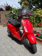 Vespa Sprint 50 Brommer - Nieuwstaat - 2021 - E5 - 6509 km, Fietsen en Brommers, Scooters | Vespa, Ophalen, Maximaal 45 km/u, Vespa S