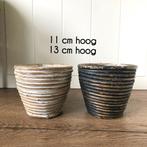 Van der leden Set van 2 rotan bloempotten rattan, Tuin en Terras, Bloempotten, Overige materialen, Gebruikt, Rond, Binnen