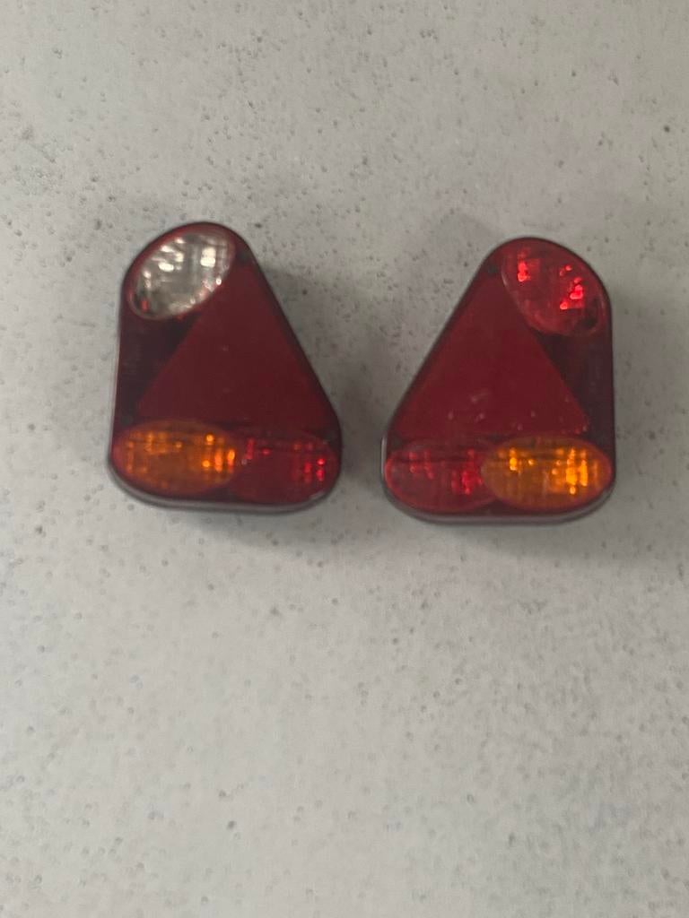 Achterlichten aanhanger met 7-polige stekker en verloop, Ophalen, Gebruikt, Universele onderdelen