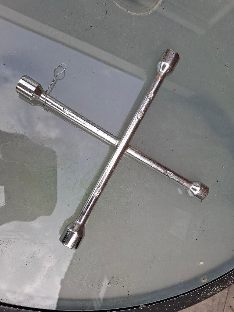 Engelse kruissleutel inches, Verzenden, Zo goed als nieuw