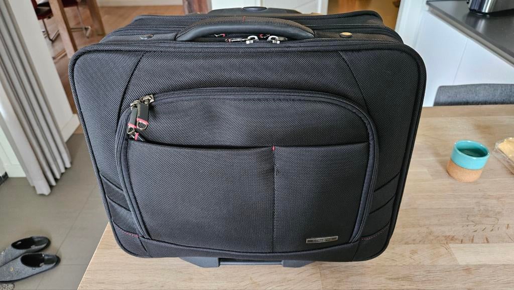 Samsonite laptop troley, Computers en Software, Laptoptassen, Zo goed als nieuw, Trolleytas, 15 inch, Ophalen of Verzenden