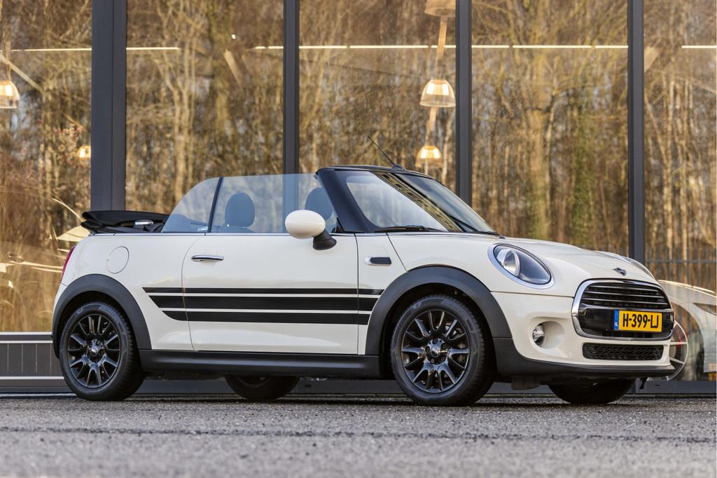 MINI Cabrio 1.5 Cooper Salt (bj 2019, automaat), Auto's, Mini, 136 pk, Euro 6, Cabriolet, 4 stoelen