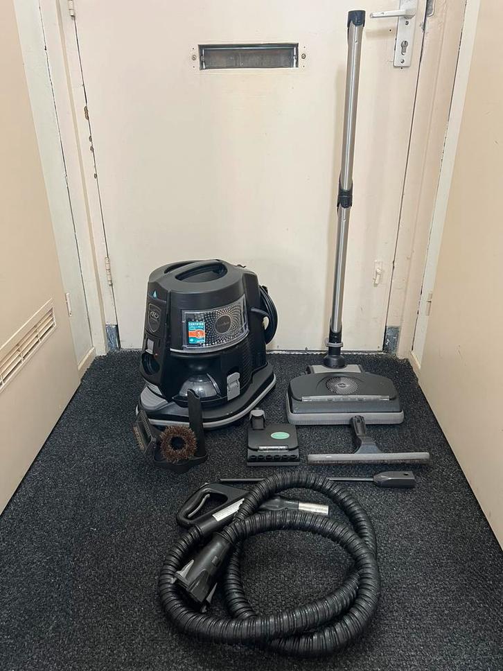 Rainbow Black stofzuiger, in uiterst goede staat!, Witgoed en Apparatuur, Stofzuigers, Zo goed als nieuw, Ophalen