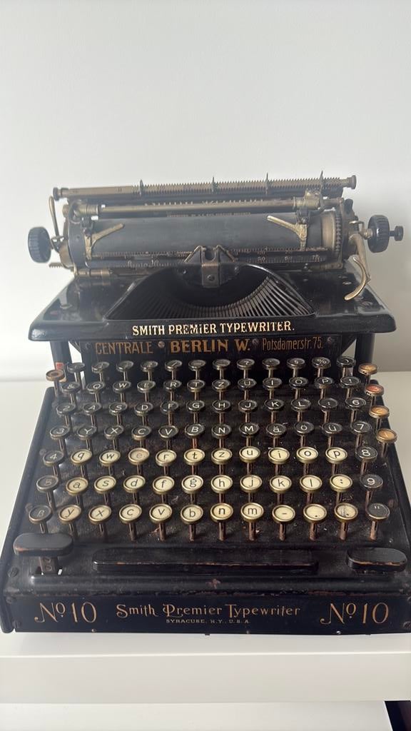 Unieke Antieke Smith Premier N.10 Typewriter– Berlijn Editie, Diversen, Typemachines, Ophalen, Gebruikt