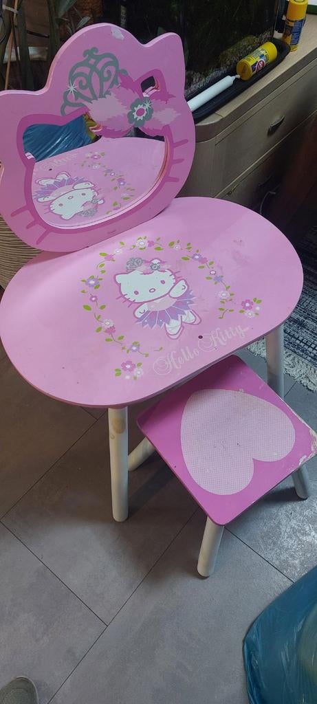 Kaptafel, Ophalen, Gebruikt, Tafel(s) en Stoel(en)