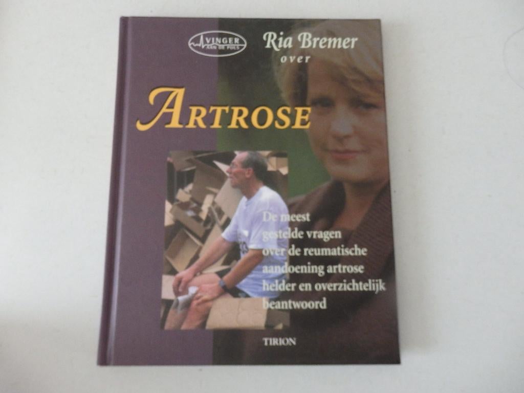 Atrose,  vinger aan de pols, Ria Bremer, Boeken, Ophalen of Verzenden, Zo goed als nieuw