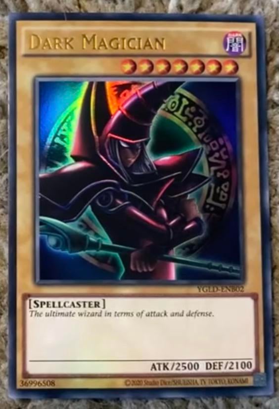 Yu-Gi-Oh! Dark Magician YGLD 1st Edition !, Hobby en Vrije tijd, Verzamelkaartspellen | Yu-gi-Oh!, Ophalen of Verzenden, Zo goed als nieuw