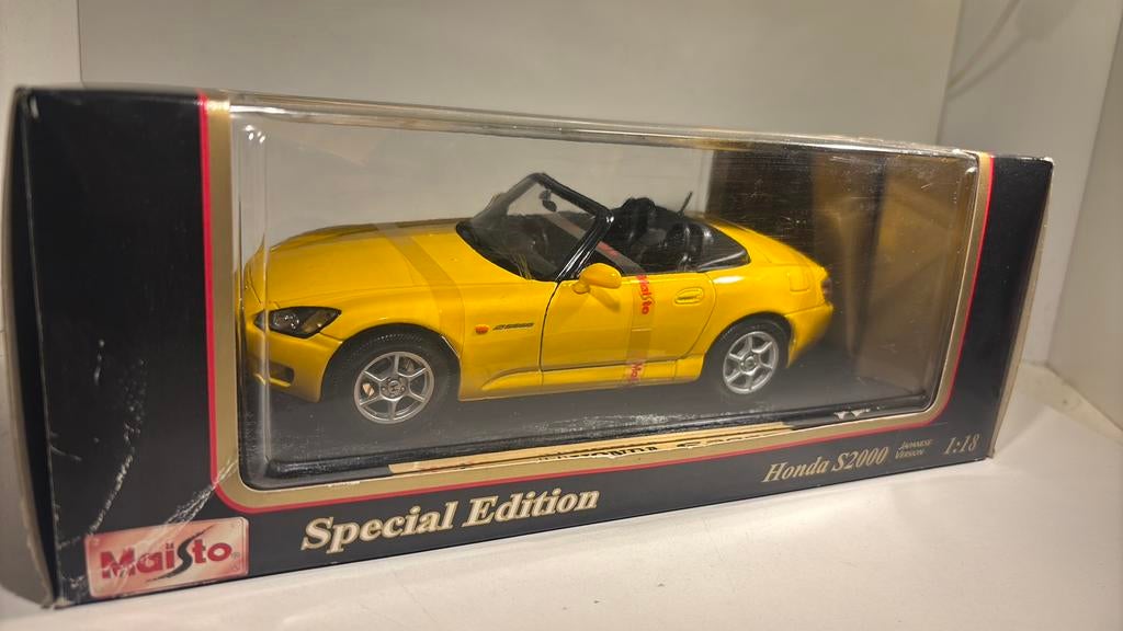 Honda s2000 japanese version yellow maisto 1.18, Hobby en Vrije tijd, Modelauto's | 1:18, Maisto, Ophalen of Verzenden, Motor