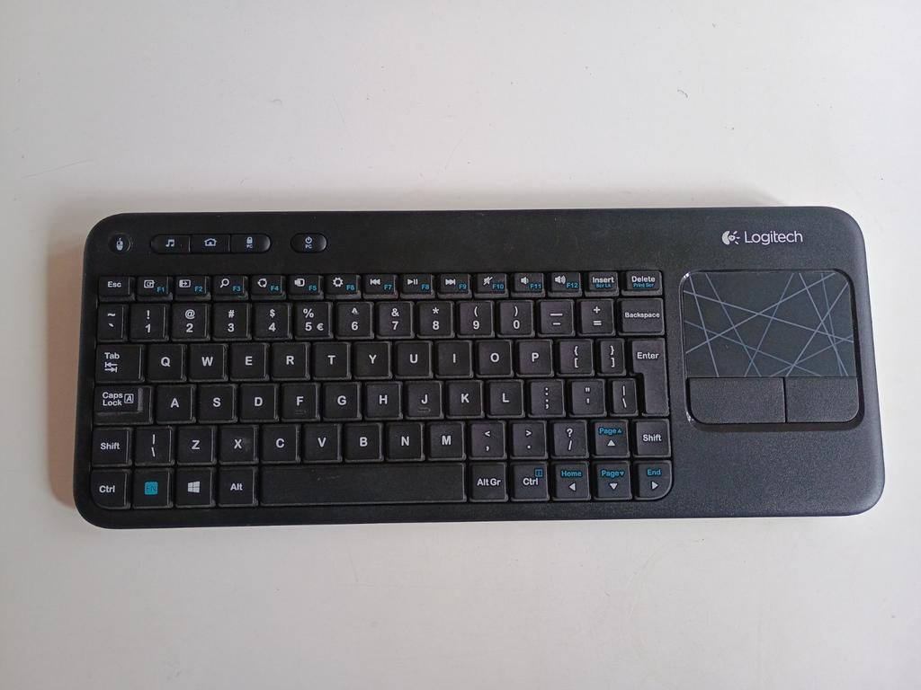 Logitech K400r draadloos toetsenbord, Computers en Software, Toetsenborden, Multimediatoetsen, Logitech, Ophalen of Verzenden