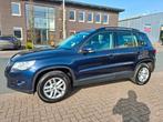 Volkswagen Tiguan 1.4 TSI Comfort&Design CLIMA/CRUISE/NAVI/T, Voorwielaandrijving, Euro 5, Zwart, 4 cilinders