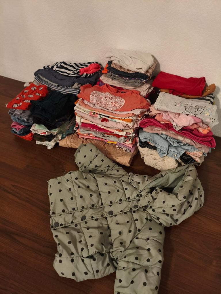 Grote partij +/-110 meisjeskleding (maat 80/86), Kinderen en Baby's, Babykleding | Maat 80, Ophalen of Verzenden, Gebruikt, Meisje