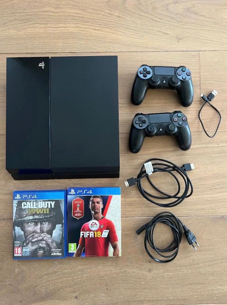 Sony Playstation 4 (PS4), Spelcomputers en Games, Spelcomputers | Sony PlayStation 4, Ophalen, Met 2 controllers, Original, 500 GB