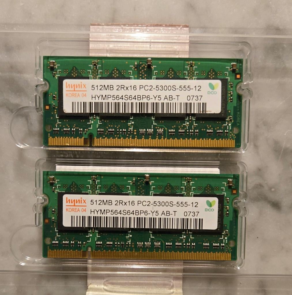 2 x 512mb, DDR2 667mhz Sodim Ram geheugen "Hynix", Computers en Software, RAM geheugen, 1 GB of minder, Verzenden, Zo goed als nieuw