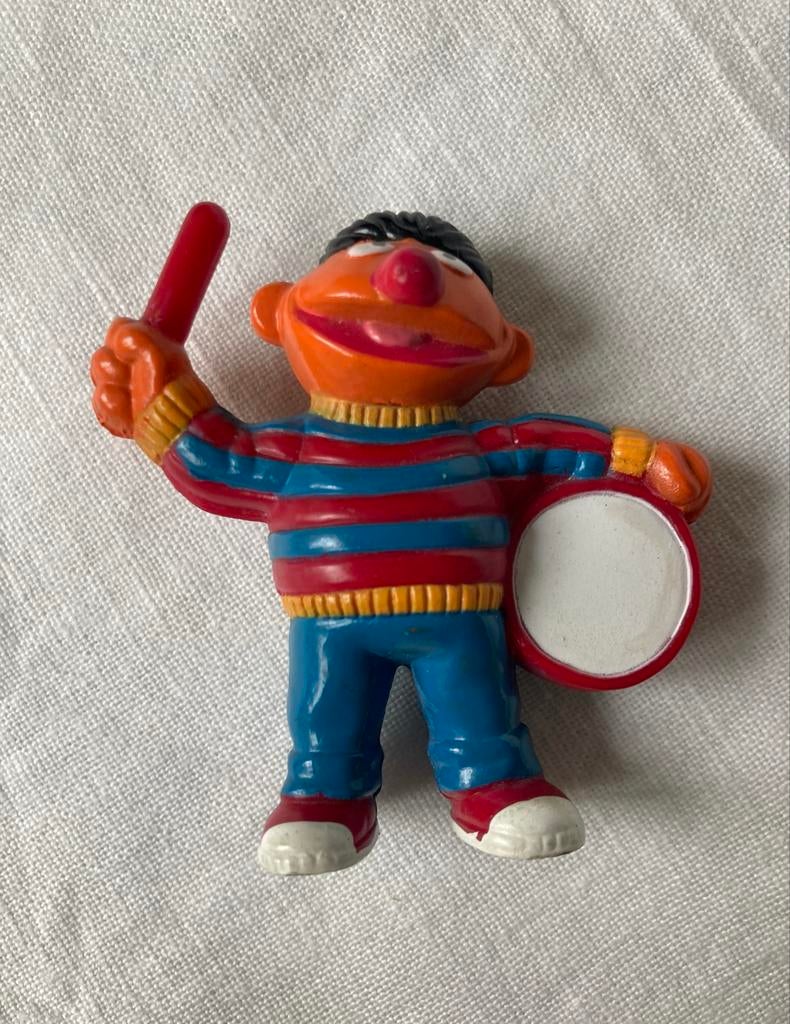 Vintage Ernie Sesamstraat Figuur met Trommel, Ophalen of Verzenden, Zo goed als nieuw