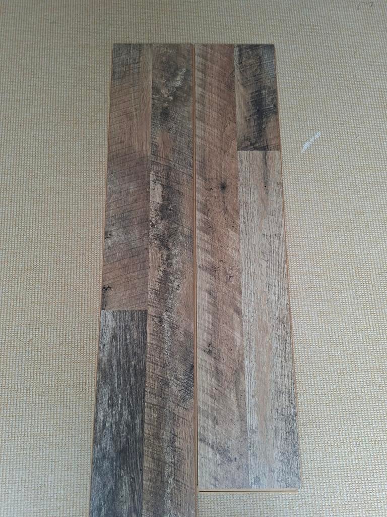 Gratis laminaat, Ophalen, Kunststof, 50 tot 150 cm, Zo goed als nieuw