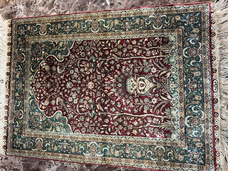 Exclusief Hereke Zijden Tapijt - Handgeknoopt, Huis en Inrichting, Stoffering | Tapijten en Kleden, Zo goed als nieuw, 50 tot 100 cm