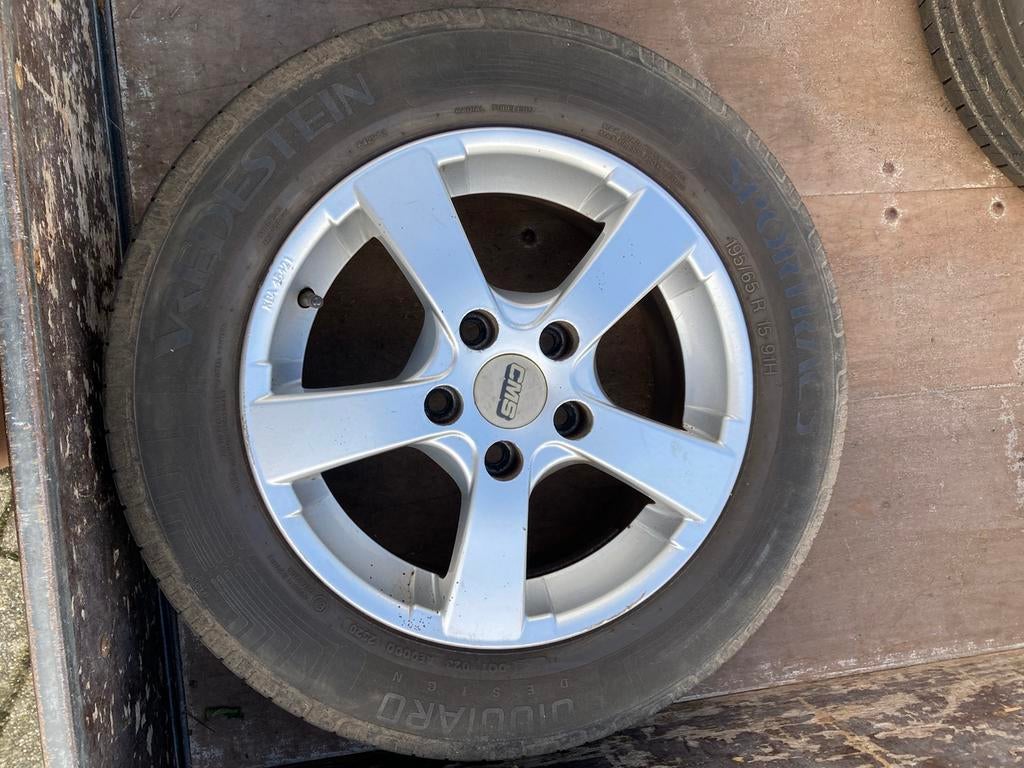 Te koop 4 knappe velgen met banden VW Caddy/Touran, Ophalen of Verzenden