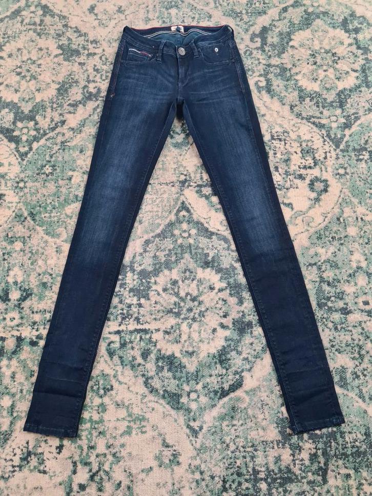 Tommy Hilfiger Natalie Felida  W27 L34 Tulsi2734 Low-rise, Kleding | Dames, Spijkerbroeken en Jeans, Zo goed als nieuw, W30 - W32 (confectie 38/40)