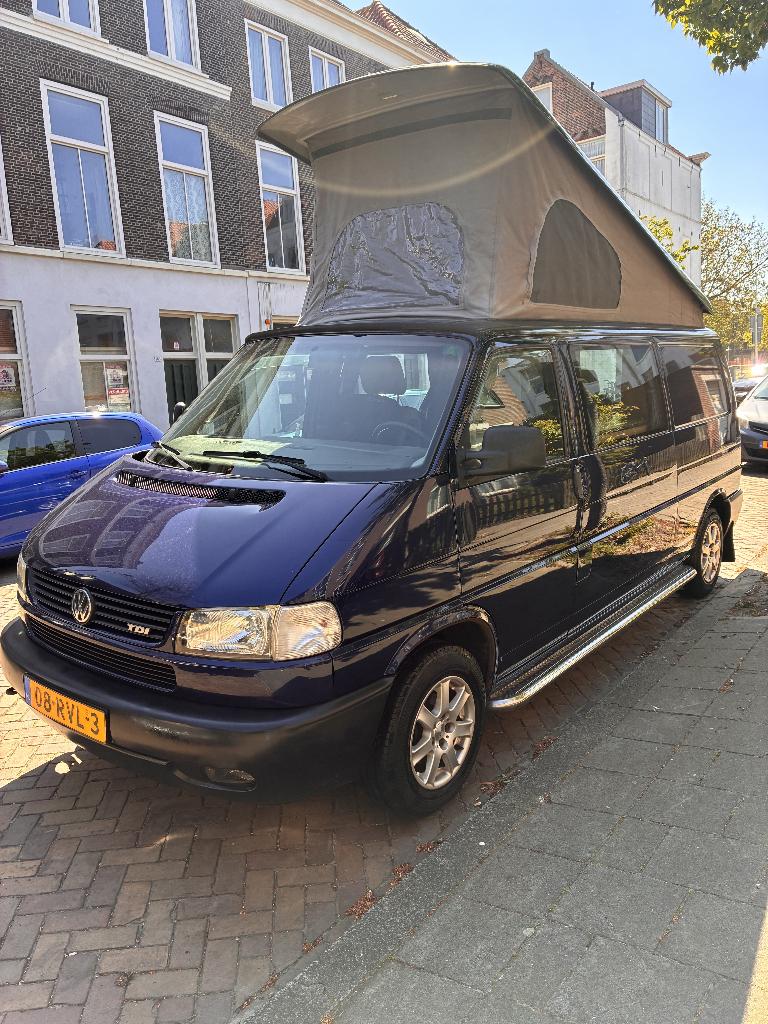 TK: VW T4 camper L2H1 102 pk TDI Reimo, Auto's, Voorwielaandrijving, Stof, Overige carrosserieën, 2020 kg